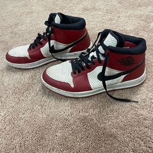 Nike Air Jordan Alpha 1